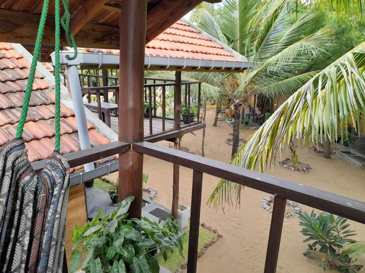 Golden Beach Chalets Аругам Бей Екстериор снимка